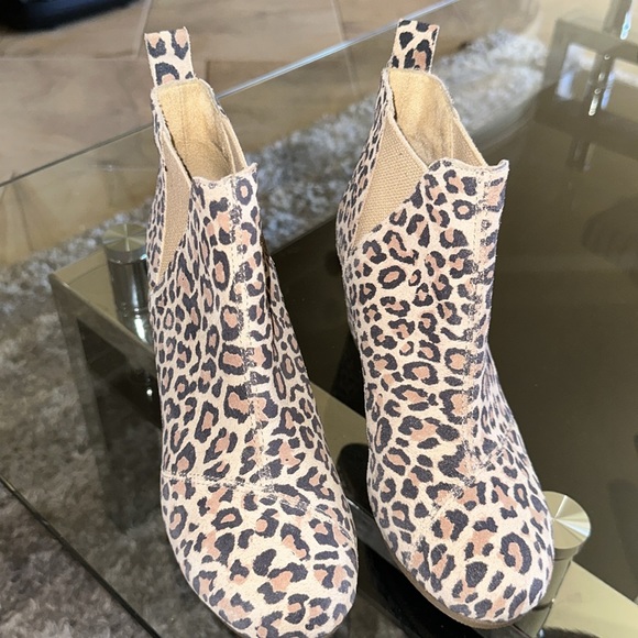 Toms boots - Picture 3 of 5